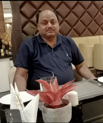  सलाहकार 